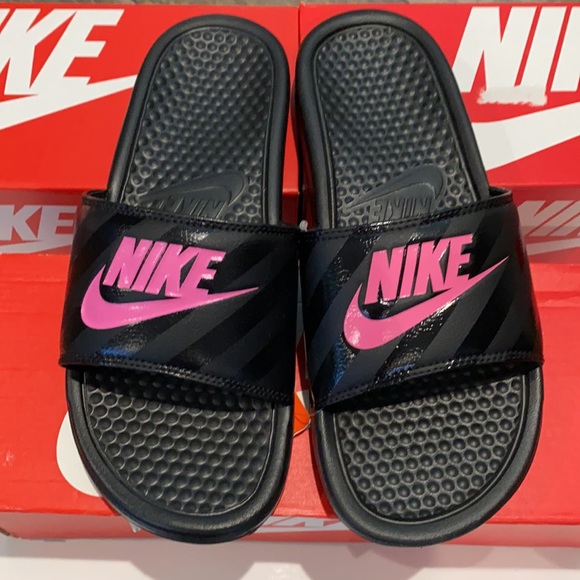 New Authentic Nike signature slide sandals sz 9 woman’s - Picture 2 of 11